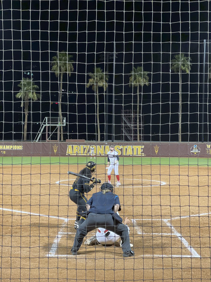andrewtaylor09's tweet photo. Last Saturday I was able to attend:
@SunDevilBeachVB at 10am
@SunDevilWBB at noon
@pattillmanfnd #PintsForPat at 2pm
@SunDevilHockey at 5pm
@ASUSoftball at 8pm
What a day!! (Or just a standard day for @ZachWargo3) ππ± #GoDevils #ForksUp https://t.co/T97UHp56TY