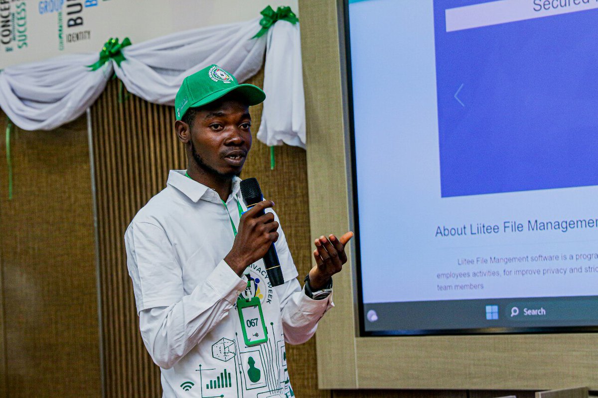 CyprianIgwe3's tweet image. At Code4privacy Hackathon competition final stage after being selected among over 100 participants for top 3 best team