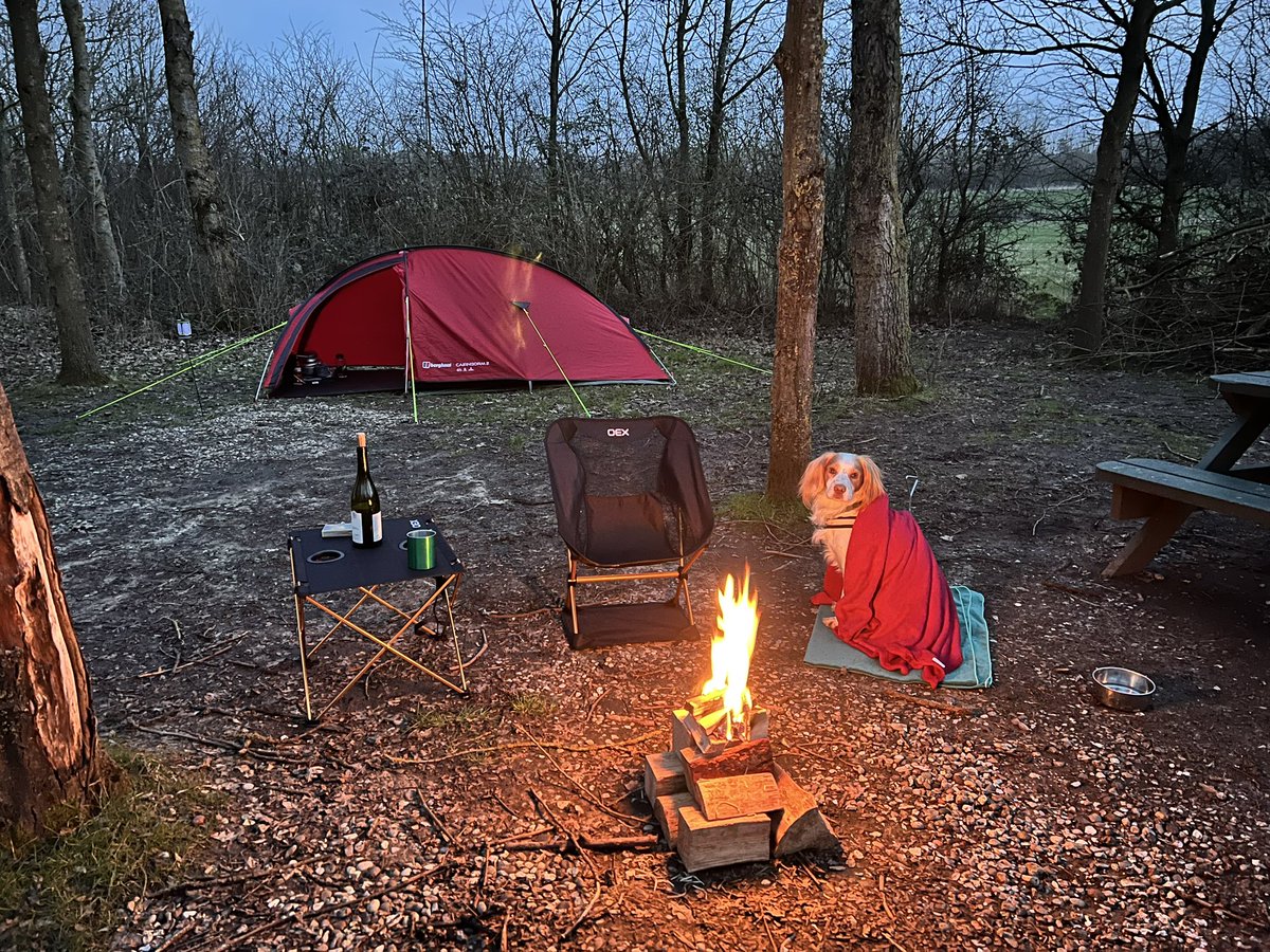 PriceyPP's tweet photo. Never too cold for camping! https://t.co/KTy9xLpKeE