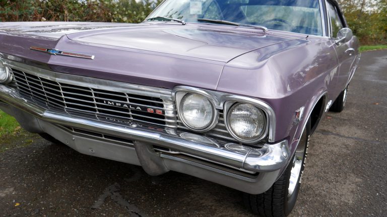 Featured on AutoHunter, the online auction platform driven by l8r.it/eiog, is this 1965 Chevrolet Impala SS Sport Coupe.

l8r.it/y2RF