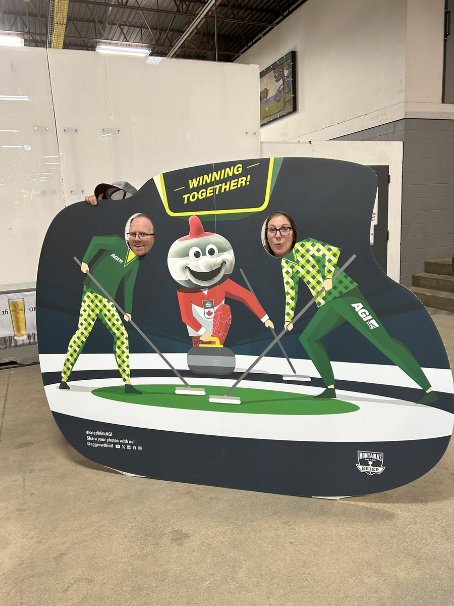 Thanks <a href="/voss_ag/">Adam Voss</a> <a href="/NutrienAg_SAB/">Nutrien Ag Solutions - Southern Alberta</a> for the great date night at #Brier2024. Was a lot of fun!
