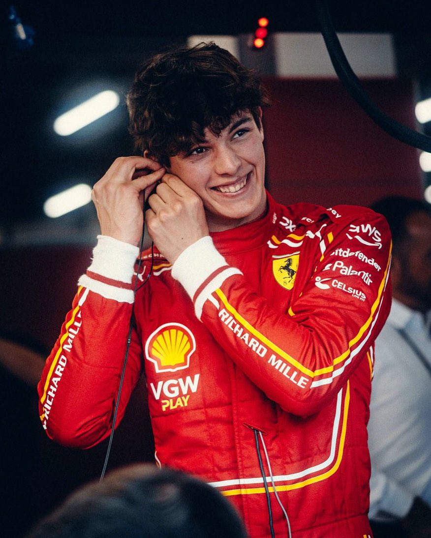 B24PT's tweet photo. Oliver Bearman ficou em 7.º lugar e foi eleito Piloto do Dia na sua estreia na F1.

Apenas 18 anos. Incrível 💎 https://t.co/5WgoTyv8nU