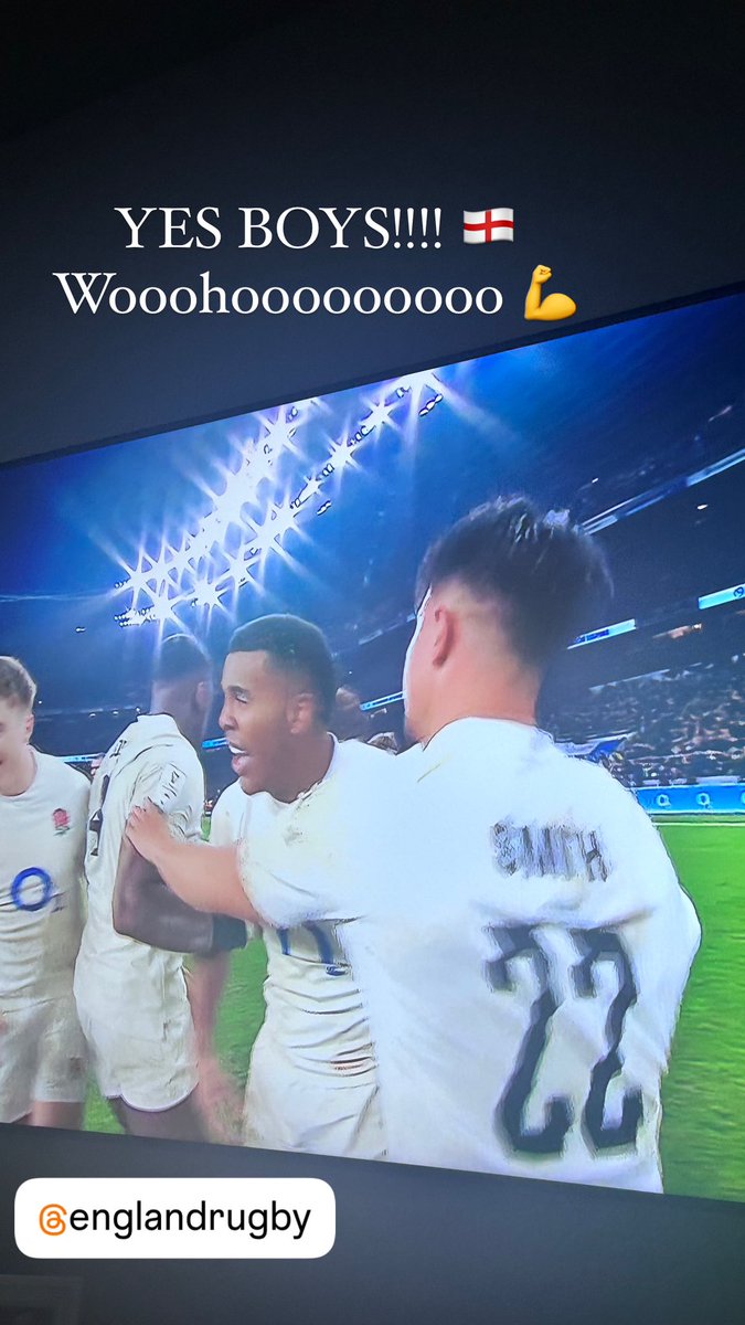 HelpForMovers's tweet photo. Wooohooooo!!! Well done boys!!!!
#nonailsleft 🏴💪 https://t.co/t5z05vCZFM