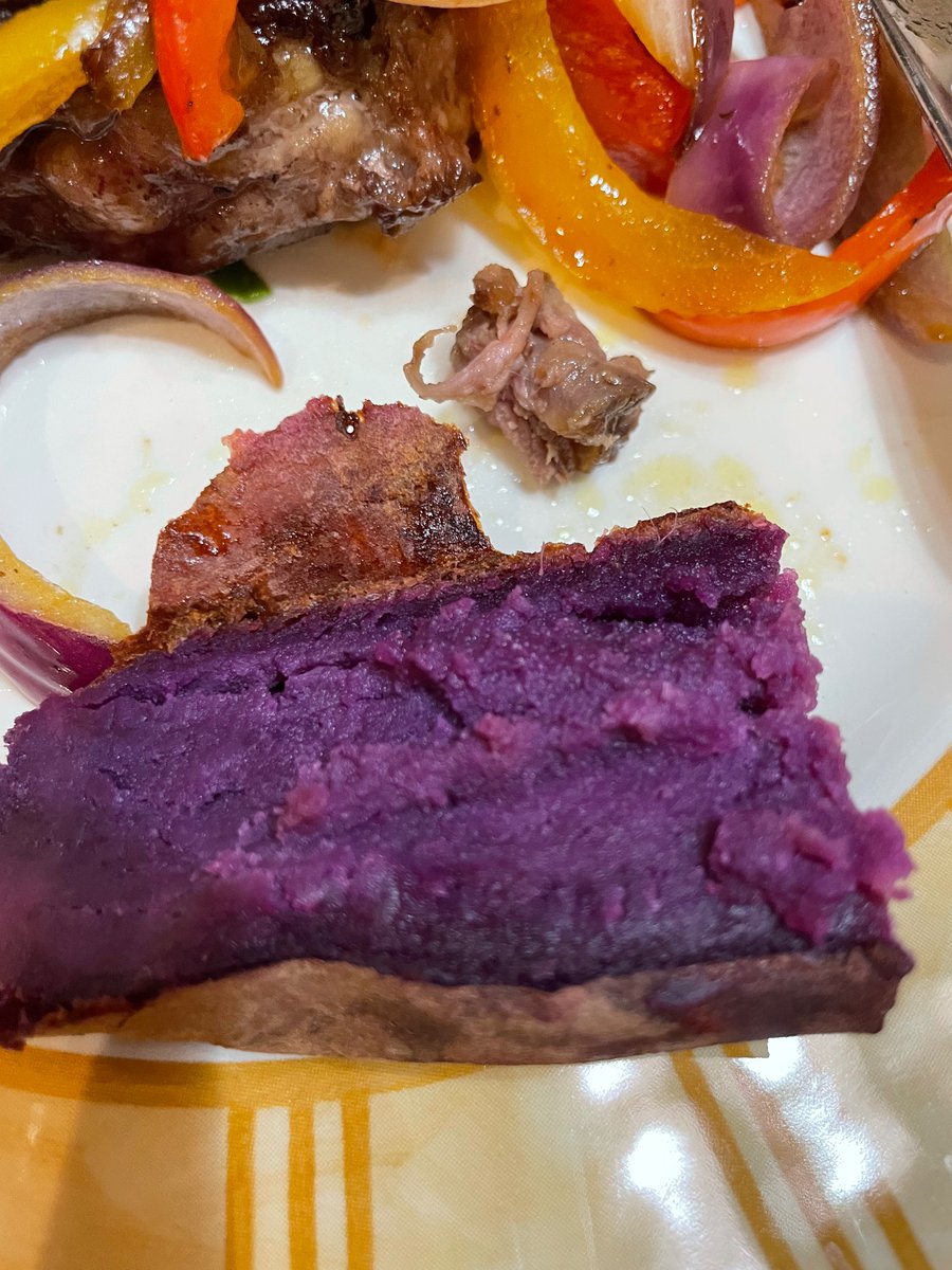 Made all this for the fam the other week. Ribeyes. Everything organic. 👨‍🍳