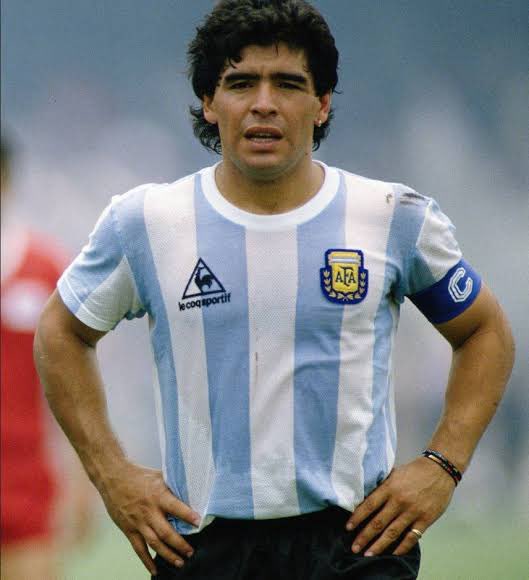 icaromessii's tweet photo. Então vamos rivalizar homens 👇 https://t.co/IRz291h9pM