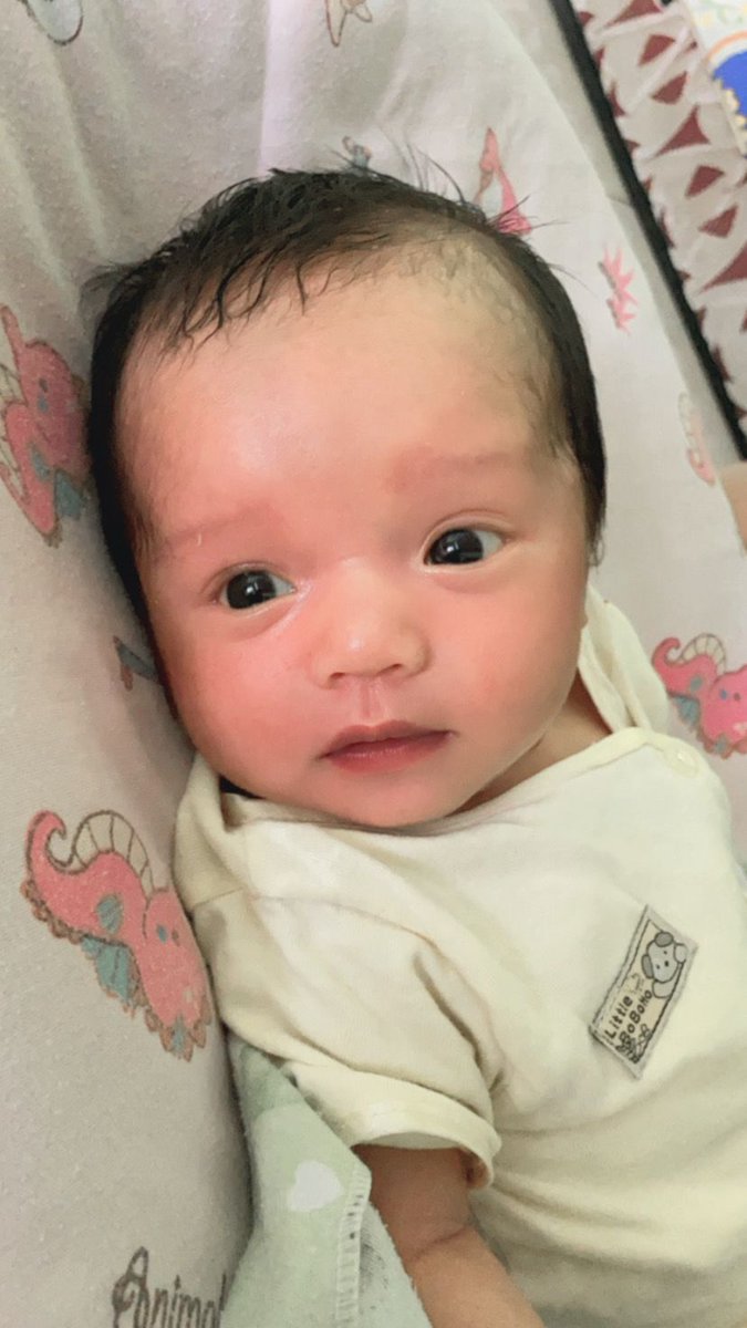 TiurNRossy's tweet photo. Kenalin anak aku "Elbarra Athar Dywan S" ini kayaknya umur sebulan gtu. https://t.co/fjOb9bgi63