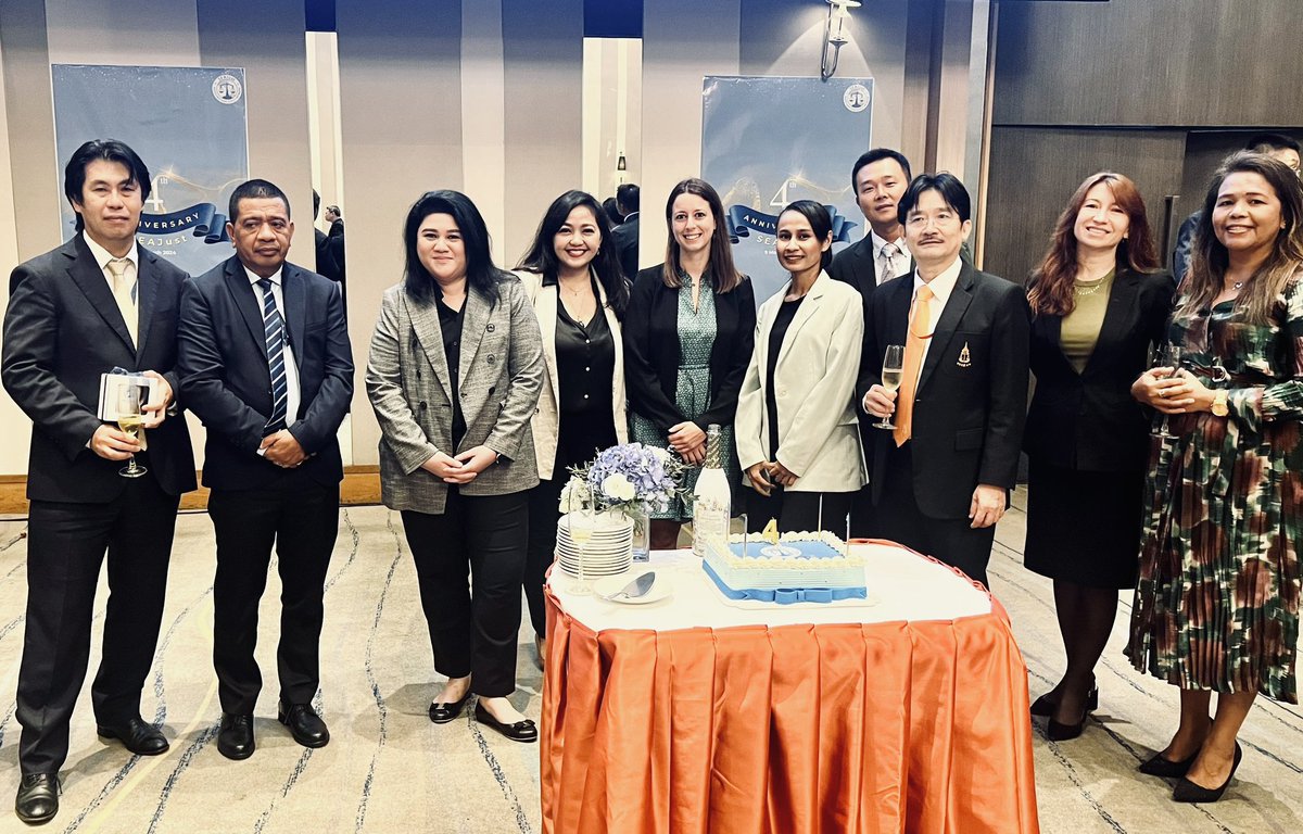 MarionEhalt's tweet photo. Happy birthday #SEAJust 🎂!
Since its launch in 2020, this regional judicial cooperation network has proven useful to many #CriminalJustice practitioners in #SoutheastAsia and beyond. To date, more than 7️⃣0️⃣ #MutualLegalAssistance (MLA) cases have been facilitated by SEAJust 🤝 https://t.co/yBYcEDWWTf