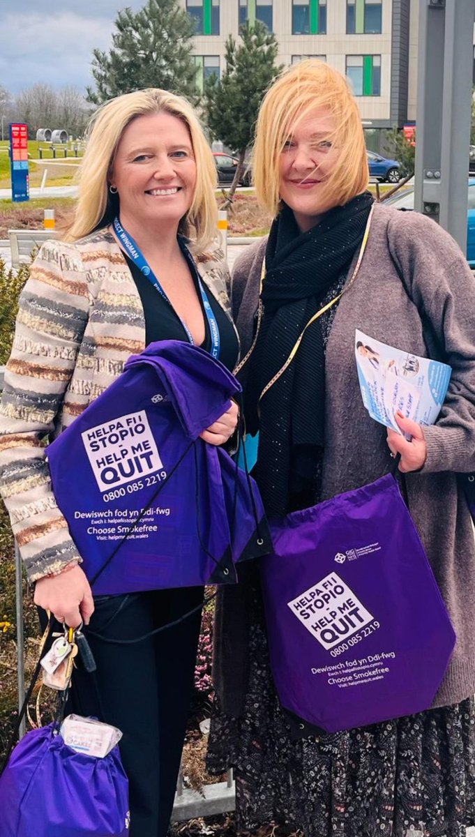 M33CMK's tweet photo. #Wingbee & walk arounds today to wards & colleagues #wellbeing @ GUH & StCadocs π@bracesbakery for your kind donations today πto Ang/Marcia & Lenora for volunteering with your time, hands & hearts for colleagues to enjoy this protected space π to the 55+ colleagues who came https://t.co/j1op8dIwmh