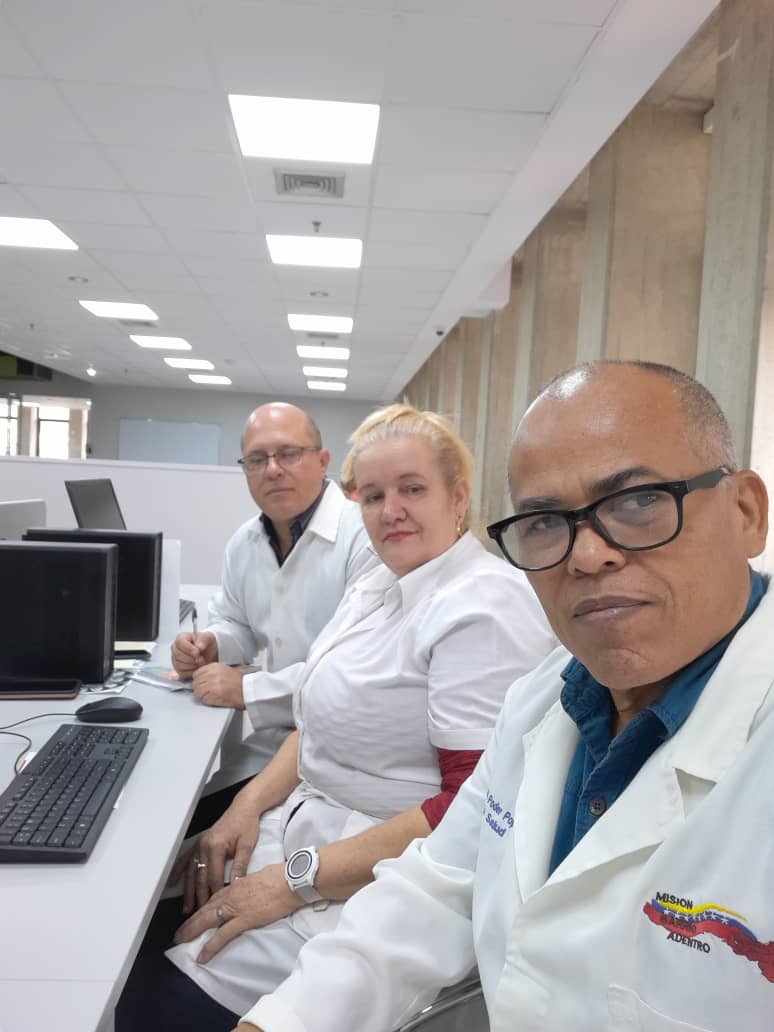 Visita de asesoramiento y control al proceso docente educativo a la ELAM.  Distrito Capital.  Caracas.<a href="/cubacooperaven/">Brigada Médica Cubana en Venezuela</a> <a href="/MINSAPCuba/">Ministerio de Salud Pública de Cuba</a> <a href="/japortalmiranda/">José Angel Portal Miranda</a> #CubaPorLaSalud #CubaPorVida #PorUnaDocenciaDeCalidad