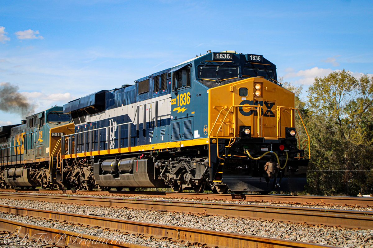 RFPProductions's tweet photo. This is some fairytale stuff right here!

On our last day in Southeast Georgia, Waycross was our destination, and the fruits of our efforts seemed almost meant to be! What was, at the time, CSX’s newest heritage unit (as well as our namesake unit) passed us 3 times on the day! https://t.co/DTQTDaekTR