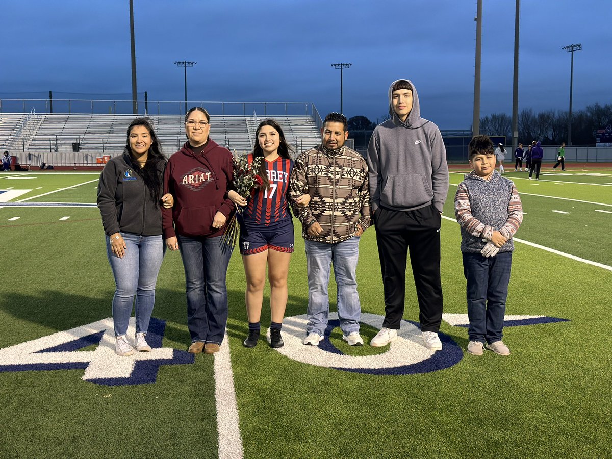 AubreyGirlsSoc's tweet photo. Thank you seniors for a continuous great season! Your servant leadership and dedication to make an impact on our new program will always be remembered! No matter where life’s journey takes you, you’ll always have a home and family with us!🎓💙🤍❤️ https://t.co/QHwLho1jbO