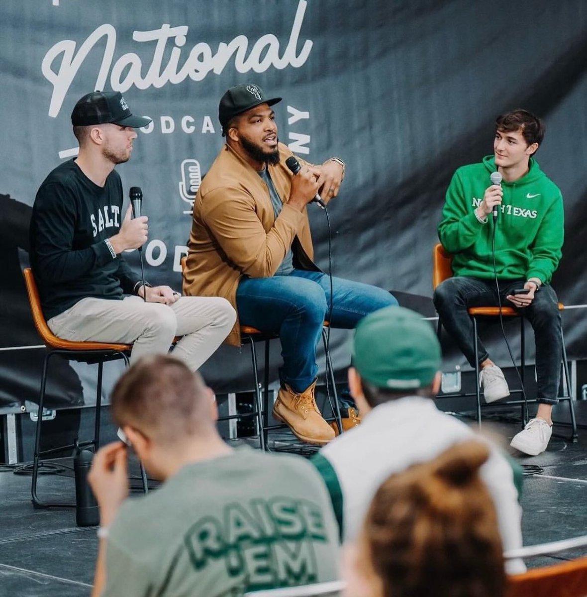 saltmilwaukee's tweet photo. Want to learn more about Ambassador church (@ambassador_mke) and Milwaukee? Our podcast on Salt Company National is now live! Check it out anywhere you get your podcasts, or follow the link in our bio! 🙌🏾 https://t.co/e96X547KH6