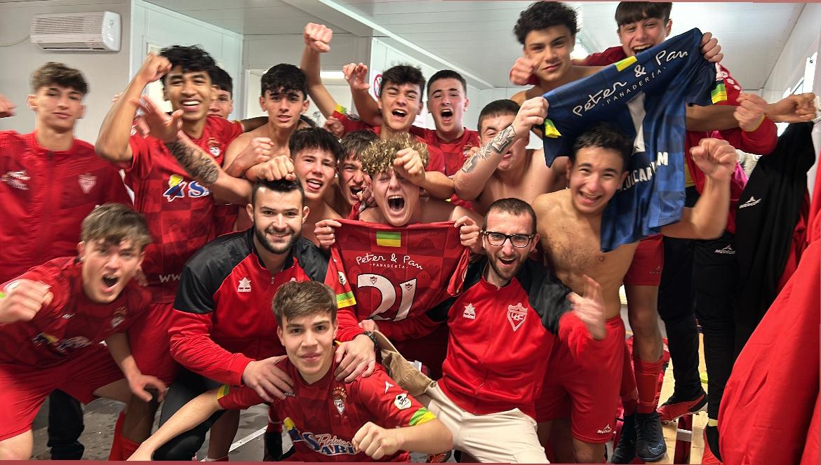 asaizc's tweet photo. Enhorabuena equipo!!
El trabajo, el compromiso y el no rendirse tiene su premio. 
Importante la victoria de hoy que no será la última. 
Orgulloso de vosotros!! https://t.co/hgWuQzoqKq