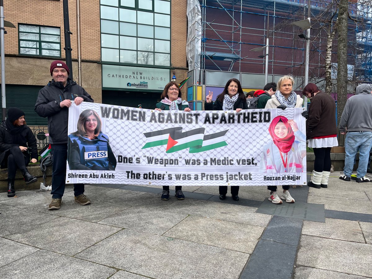 Belfast’s International Women’s Day rally. Intersectional, proud of our peace and filled with solidarity for other people across the world suffering the unspeakable. @ReclaimAgenda made it a year to be proud of. #ceasefirenow #transrightsnow