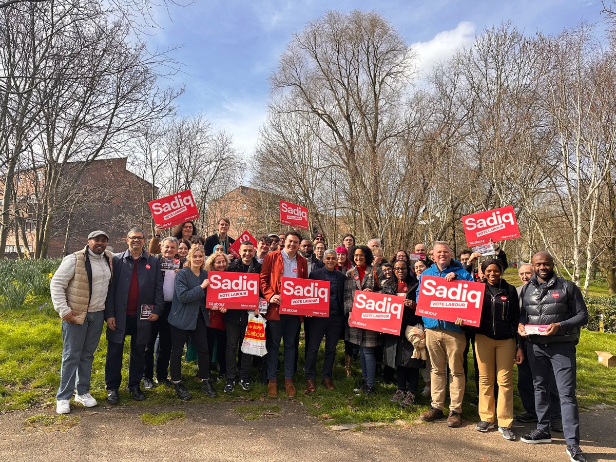 Pleasure to welcome @SadiqKhan to Islington today. From building new homes, to providing opportunities for our young people - Labour in power is helping people across our borough #VoteLabour #LabourDoorstep 🌹