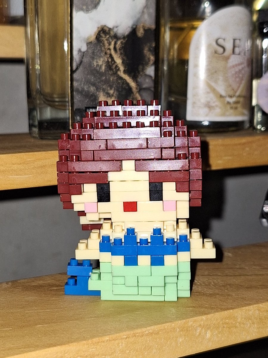 franseaska's tweet photo. Hahaha dah jadi. Sebenernya ngerasa aneh karena agak gak mirip sama gambar di kardusnya tapi yaudah lah ya 😭 

Eh iya, Plyyy makasih bricks-nya. Ayo mana punyamu 😎 @ovillainn https://t.co/hUEd3d8i4F