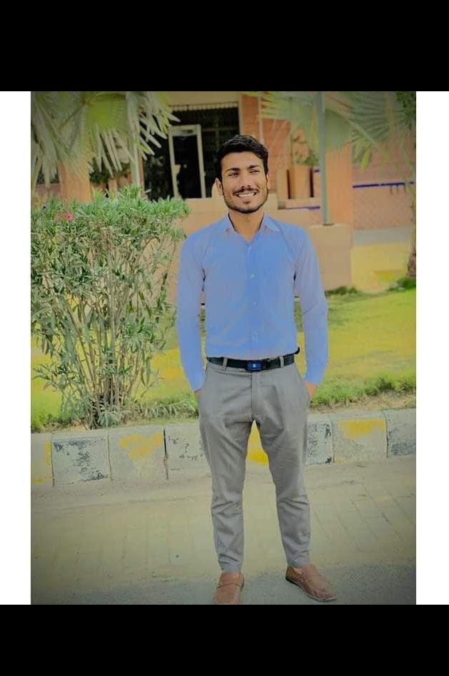 FarazBaluch_'s tweet photo. ایک چھوڑتے نہیں دو اور اغوا کرتے ہیں 
خداداد کو کل شام ساڑھے آٹھ بجے پنجاب کے شھر سرگودھا سے اٹھایا گیا ہے اور تاحال اسکا کوئی پتہ نہیں،خداداد سرگودھا میڈیکل کالج سے پیتھولوجی پڑھ رہاتھایاد ایک عرصے سے پورے پنجاب میں بلوچ اسٹوڈنٹس کی پروفائلنگ کی جارہی ہے 
#ReleaseKhudaDadSeraj https://t.co/L0ltU6cx84