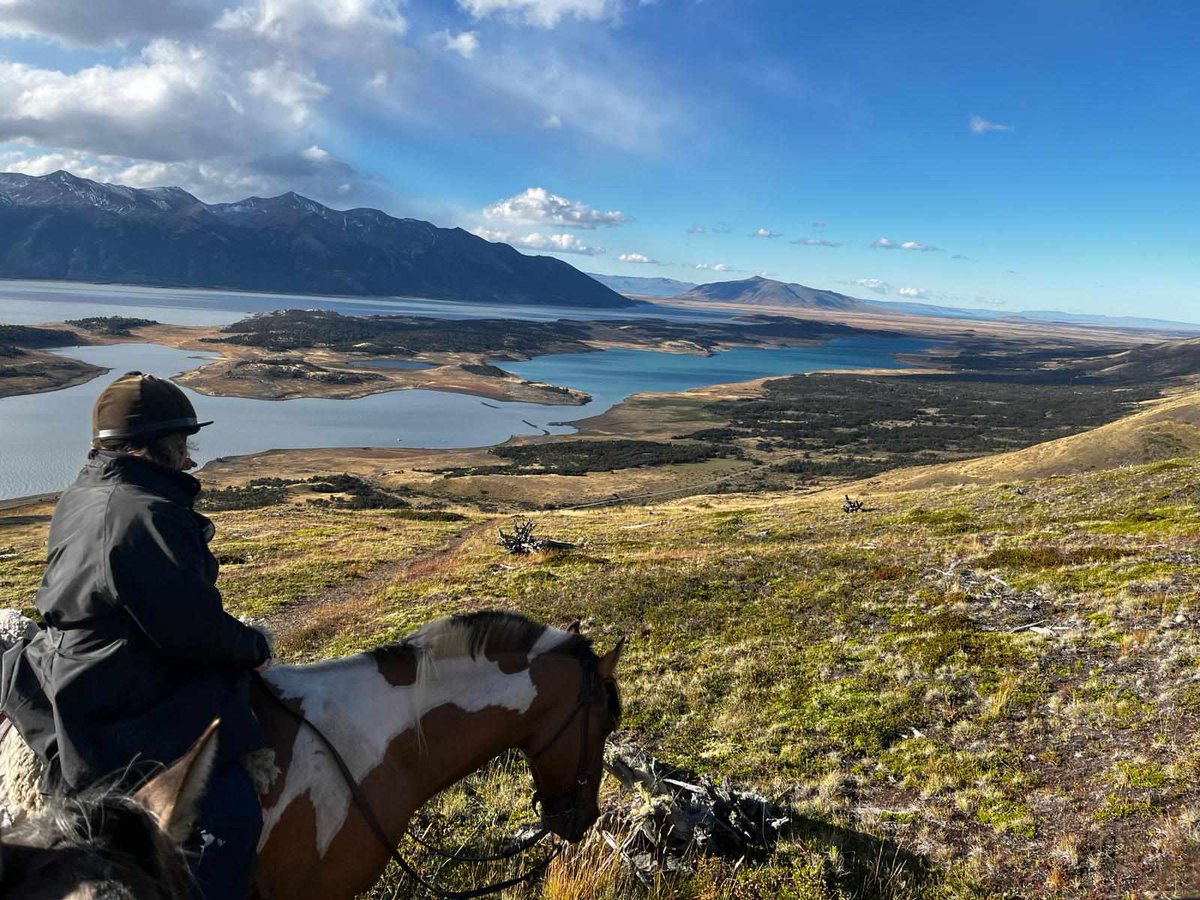 Lovely to visit in the footsteps of @simon_reeve #bbc #wilderness in #Patagonia thanks to a tour arranged by @RideAndes Fantastic riding in an incredible part of the world.