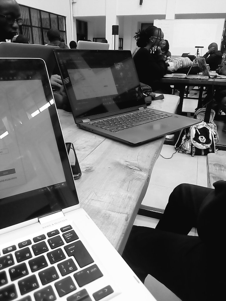 Thats how we wrap it up 🔥🔥, finding it quite interesting, with hands-on experience and a great time had by all.✨💯
Great closing remarks from <a href="/m_k_global/">Michael Kimathi(MK™)</a> 🔥
<a href="/ACNairobi/">Atlassian Community Nairobi</a> 
<a href="/Atlassian/">Atlassian</a> 
<a href="/csokimathi/">Computer Society of Kimathi™</a> 
#acNairobi