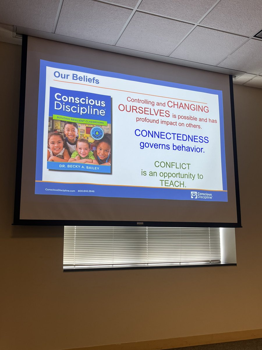 Our amazing MTSS teacher,Ms. Gaskill,presented to administrators this past week on conscious discipline strategies implemented at Oakleigh, including Wise Chats! Ss talk weekly in small groups to learn different strategies! #levelup