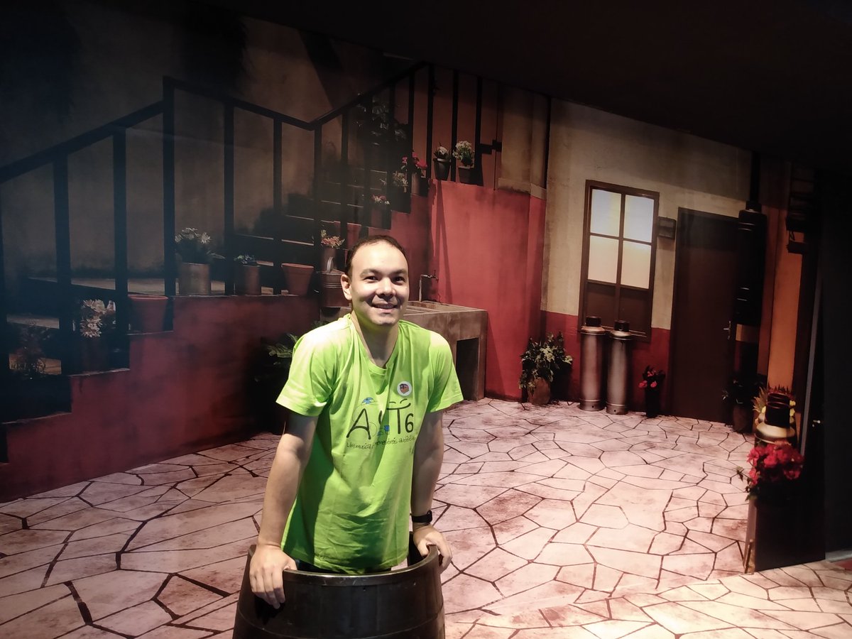 NoriNinomiya's tweet photo. TBT: Curtimos muito a exposição do Chapolin x Chaves na @misexperience_, no #Escape60 em Moema com os amigos e claro a exposição dos 60 anos da @TurmadaMonica na @casadasrosas 😁!! https://t.co/Xu6WQuzePR