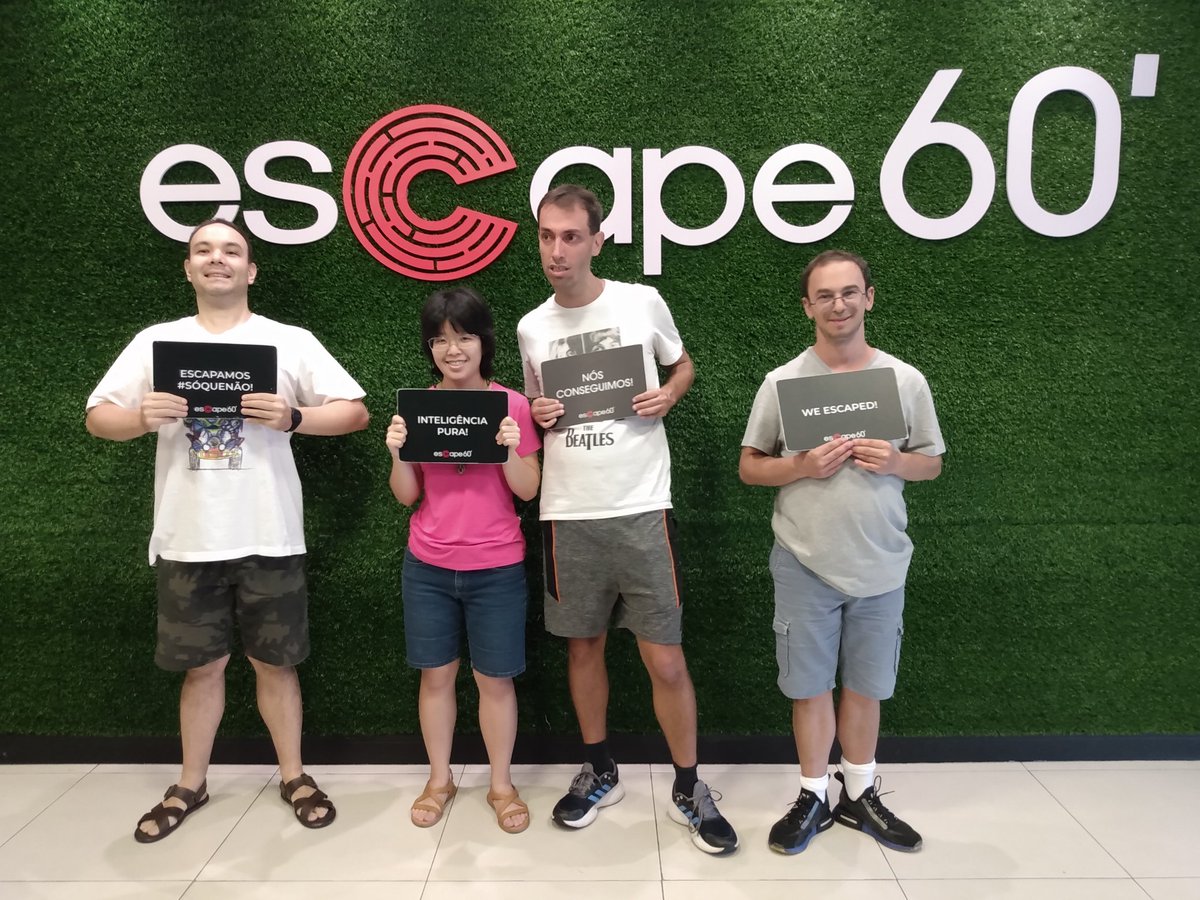 NoriNinomiya's tweet photo. TBT: Curtimos muito a exposição do Chapolin x Chaves na @misexperience_, no #Escape60 em Moema com os amigos e claro a exposição dos 60 anos da @TurmadaMonica na @casadasrosas 😁!! https://t.co/Xu6WQuzePR