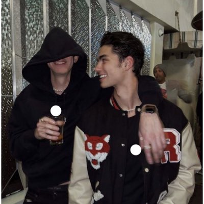 KINGBAG1984's tweet photo. #NewProfilePic https://t.co/yvUkspy368
