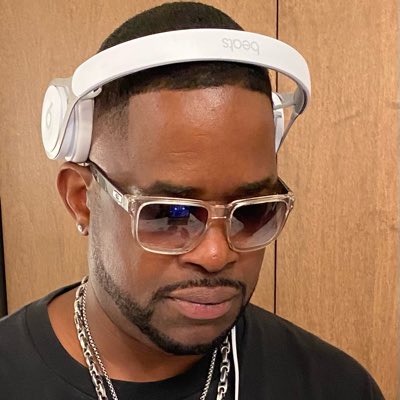 DJANTON5000's tweet photo. #NewProfilePic https://t.co/HDCI5qHfUL