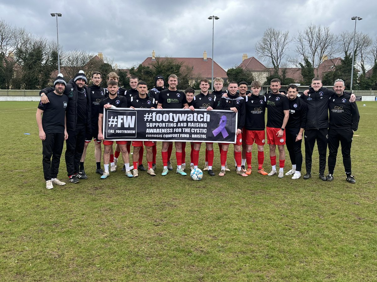 AS_FootyReview's tweet image. Also huge thank you to the visitors for today’s game @PortisheadTown for supporting #FW and @cfcf_bristol by having a team photo with the charity banner… means the world and have always been great supporters of what I do… thank you lads 💙💛 #FW #SupportCF