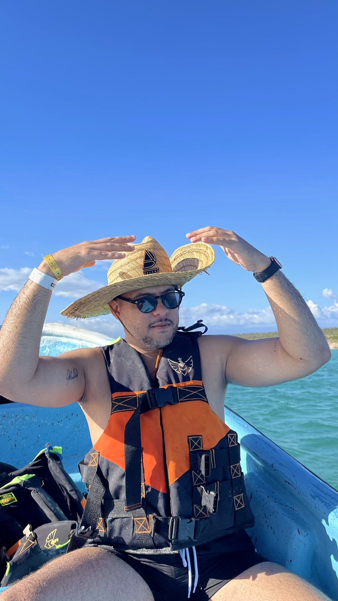 RaymondAbreuF's tweet photo. ☀️🏝️ https://t.co/xXNJ6H8bEu