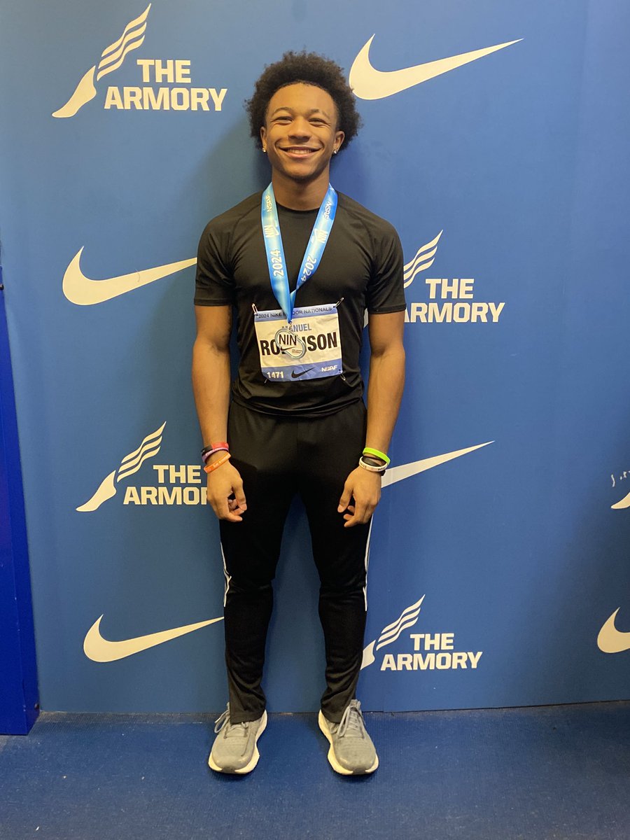 Congrats to Manny Robinson who broke the school record in long jump with a jump of 23’00” at the Nike Indoor National meet! He earned 3rd in the Emerging Elite competition
<a href="/HiltonTrack/">Hilton Track</a> <a href="/HiltonCadets/">Hilton Athletics</a>