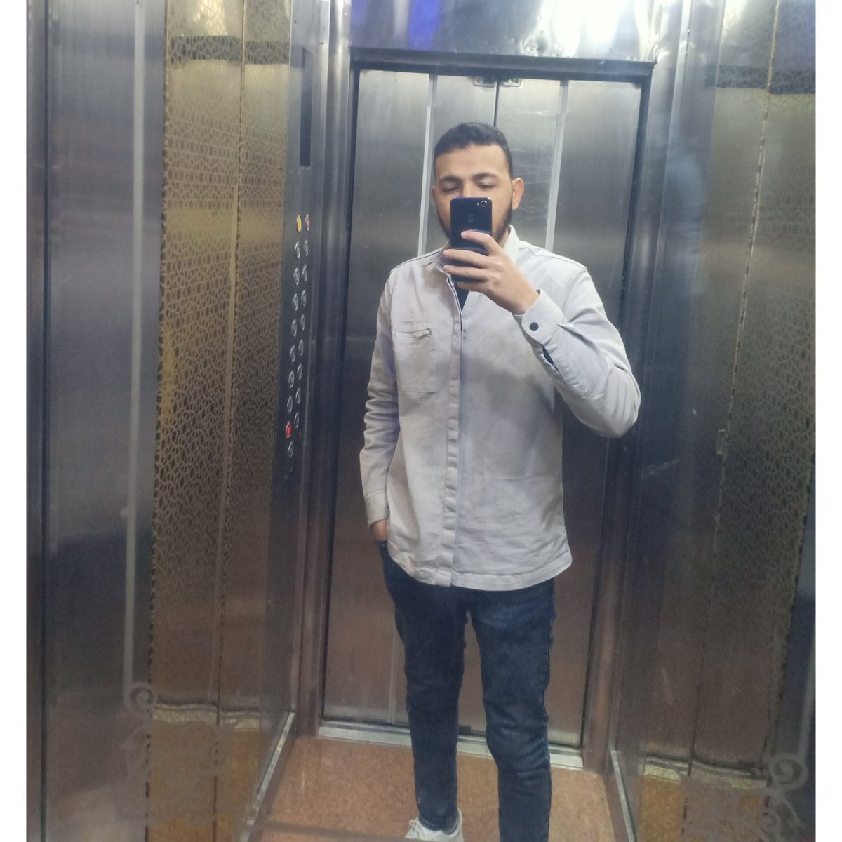 AhmedaMobark's tweet photo. #NewProfilePic https://t.co/MWfhSVx5NX