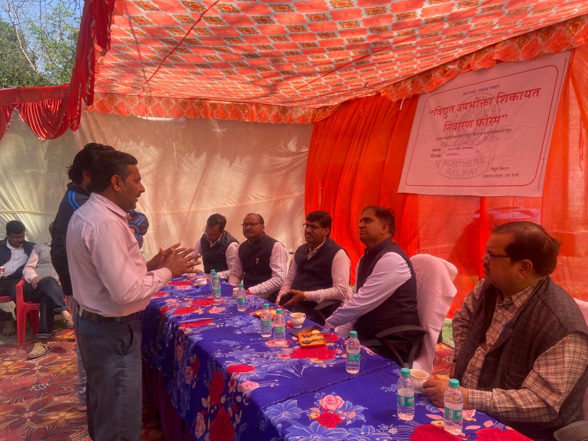drm_lko's tweet photo. Empowering communities!
SSE/Town Supply Alambagh held its first 'Electric Consumer Grievance Redressal' forum today, addressing concerns of over 70 residents from major colonies, demonstrating our commitment to prompt solutions. https://t.co/Nv3WaSS3Rz