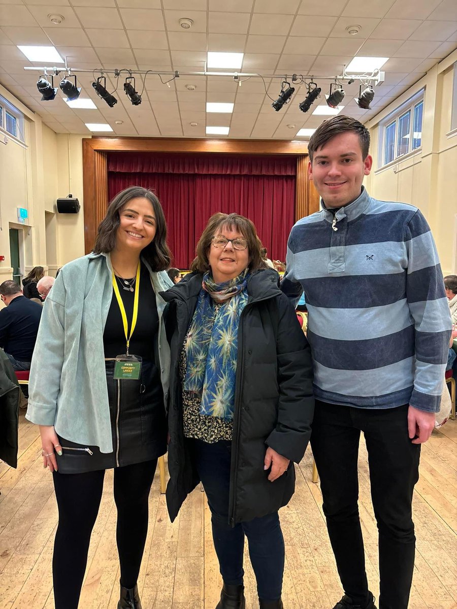 chrislunday98's tweet photo. Great to get along to the @Estreetlibrary coffee morning today.

Freya and her volunteers work tirelessly for their community and have been so helpful in setting up the Barrhead Community Food Larder. 💛💚 https://t.co/uyd50bWLvf