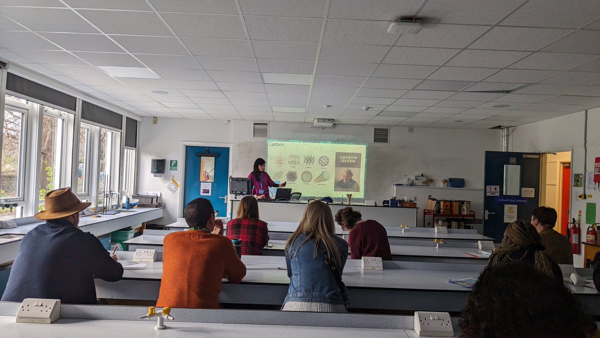 benwford's tweet photo. Great day at #kentphysics24. Glad to have 30 teachers join me to practice A Level practicals and their assessment. Then I got the chance to be inspired by both @ProfBeckyParker and @jesswade! https://t.co/FYv33EZI9K