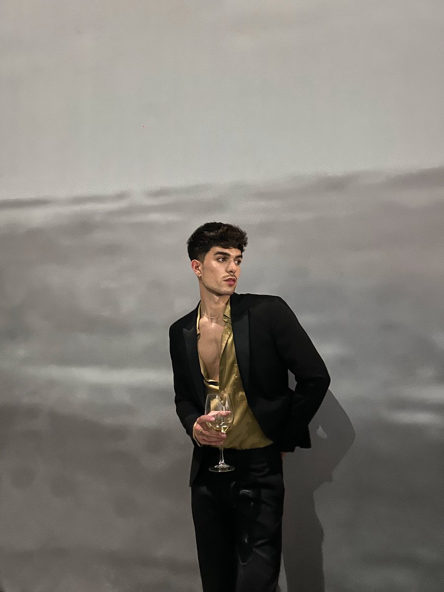 albertogarciarn's tweet photo. last night at Armani Beauty 🩶 https://t.co/OwduVgqJ5x