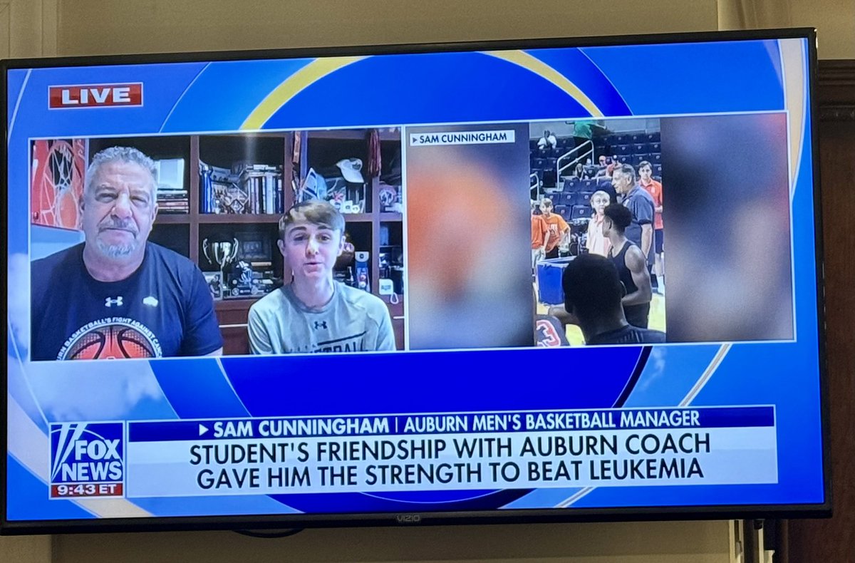 Love this so much! We need more coaches like <a href="/coachbrucepearl/">Bruce Pearl</a> —thanks for all you do. #faithinsports #shineyourlight