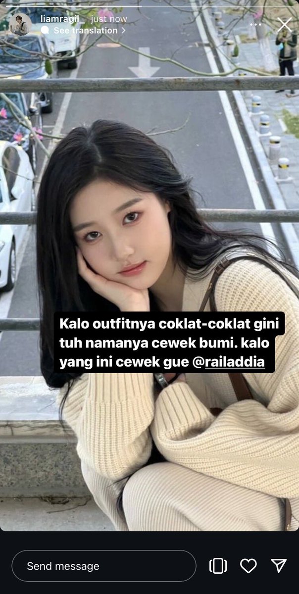 amourdejune's tweet photo. cewek bumi vs cewek gue
#RaGia
mark lee ft. renjun few tweets au https://t.co/fGkhvpVJX8