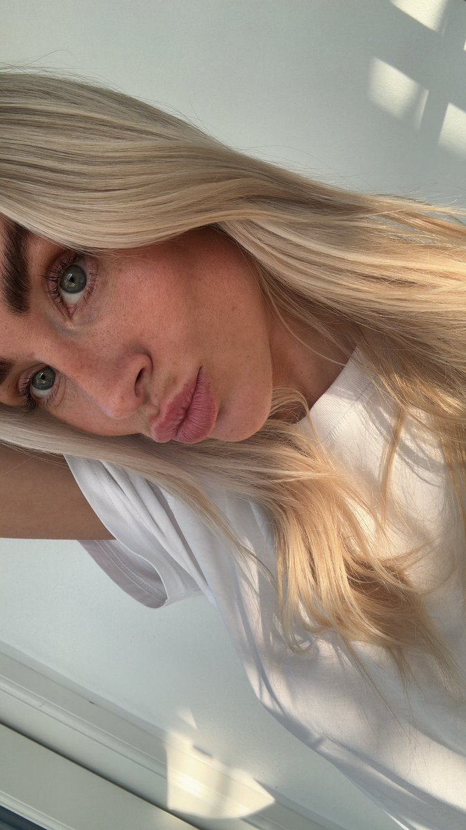 Posting everyday on my of 

onlyfans.com/isabelditlevsen