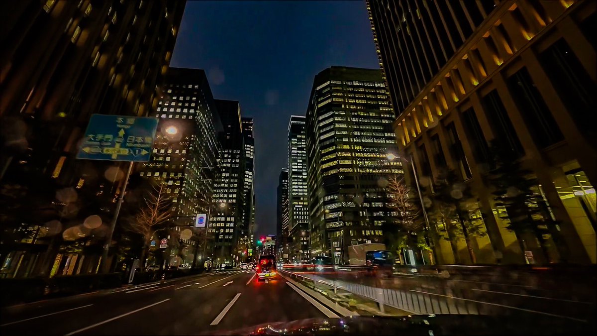 MAP 井上陽水 (2010) 【名曲ドライブ】 東京都千代田区 youtu.be/n5wP6uibV78?si… <a href="/YouTube/">YouTube</a>より
今回から３曲連続ブラタモリのテーマ。
タモリさん、ありがとうございました。