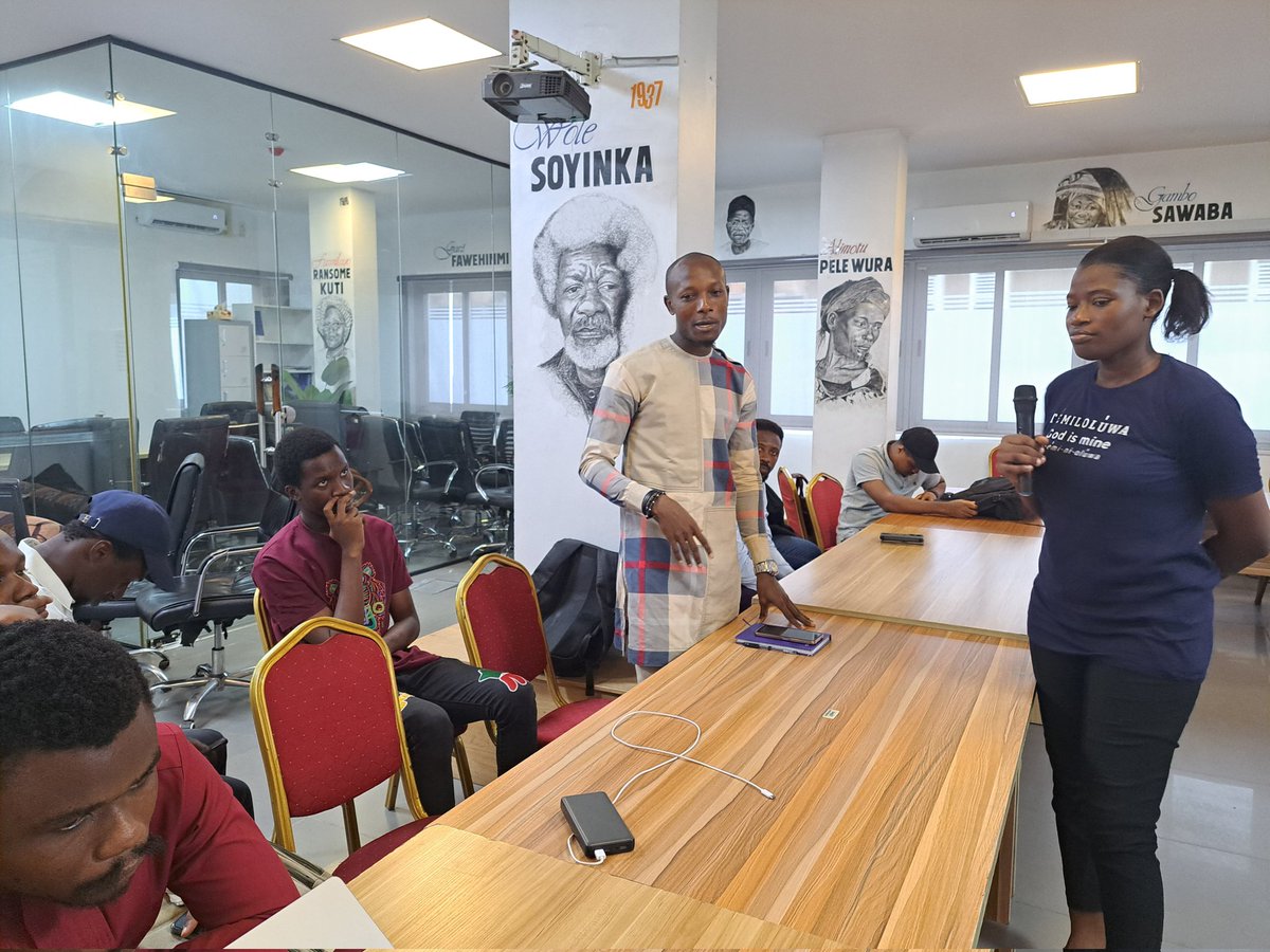 Python Nigeria tweet media