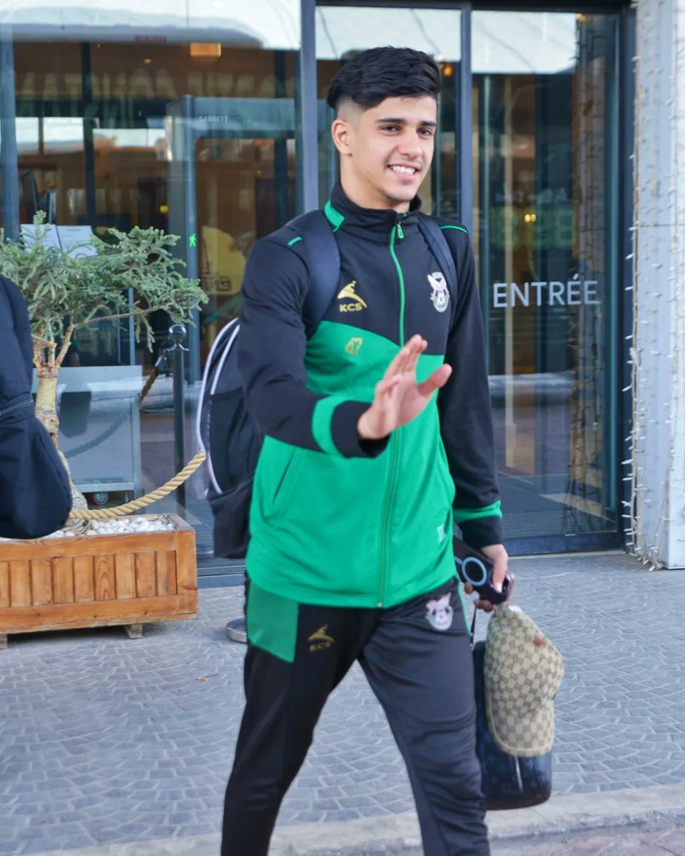 CSCClub1898's tweet photo. โซ๏ธ๐ข๐ธ
#teamcsc #TheDean1898 #CSConstantine #ESSCSC #algeriancup https://t.co/cjUiKe5ldS