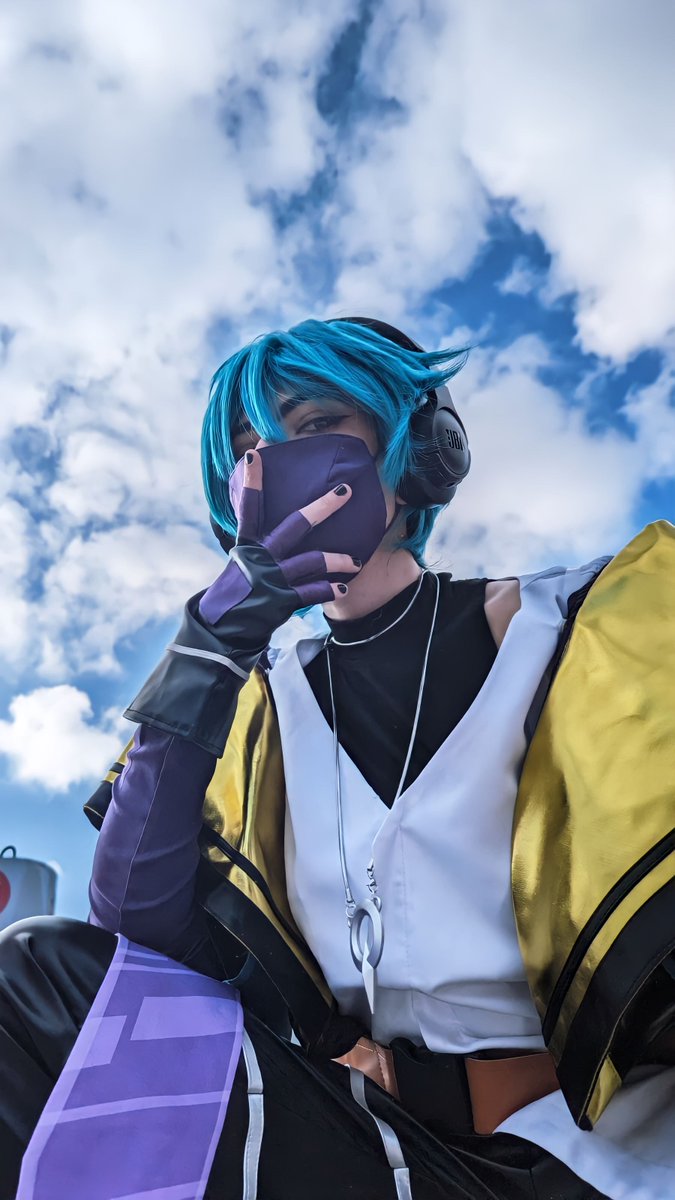 « Le destin guide tes armes… »

Ce cosplay tellement stylé d’Aphelios HEARTSTEEL a été incarné par whxtelamb.cos 😍 🌙

Il est incroyable, merci à toi pour ton partage !

✂️ ezcosplay.official

📸 thepapilloncos