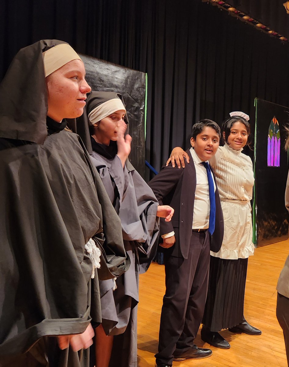 The hills are alive with the sound of music! Join us tonight at 7pm for Churchville's production of The Sound of Music! We hope to see you there. 🐴🎶 #WeAreChurchvilleD205 #WeAreD205