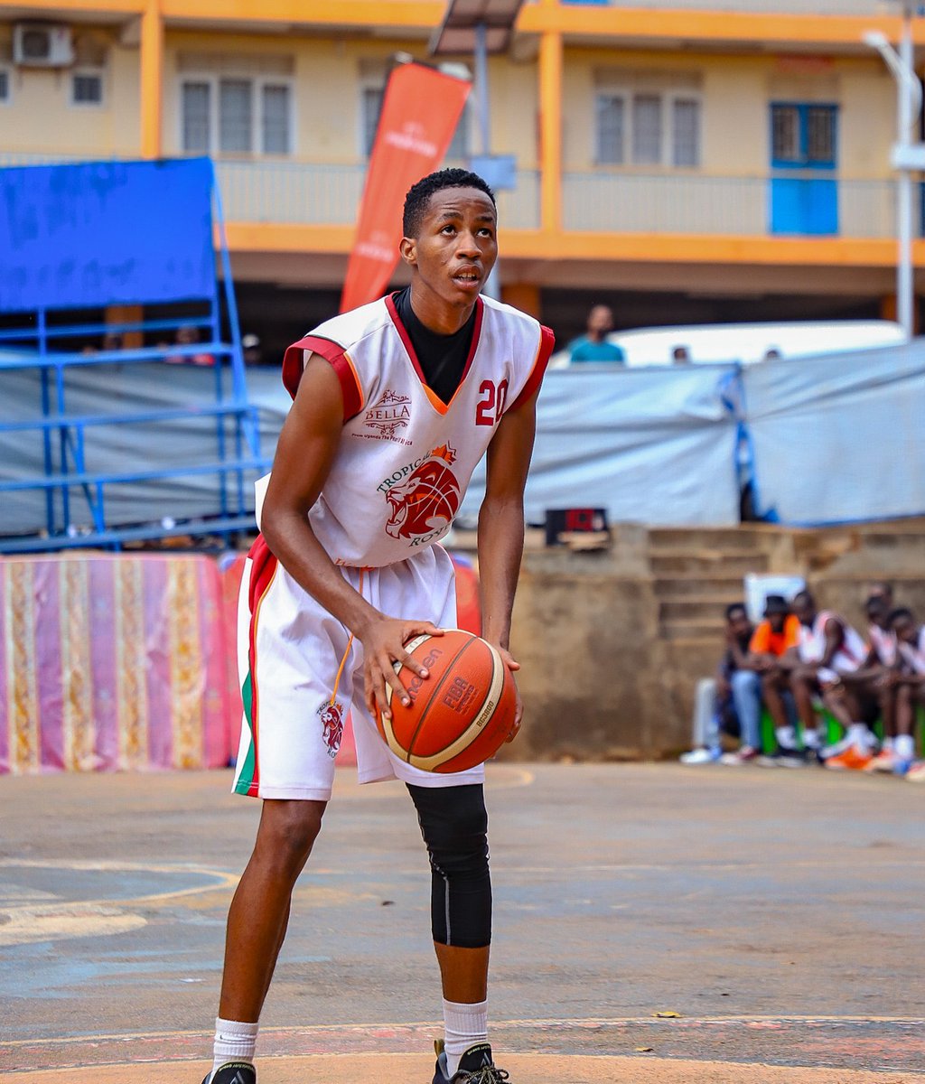 FUBA_DIV1AND2's tweet photo. Game 4 || FINAL
Royals come in clutch in their first game of the season
 
   🔴 58-67 ⚪️
#Div1Returns https://t.co/KgX0tRLSgQ