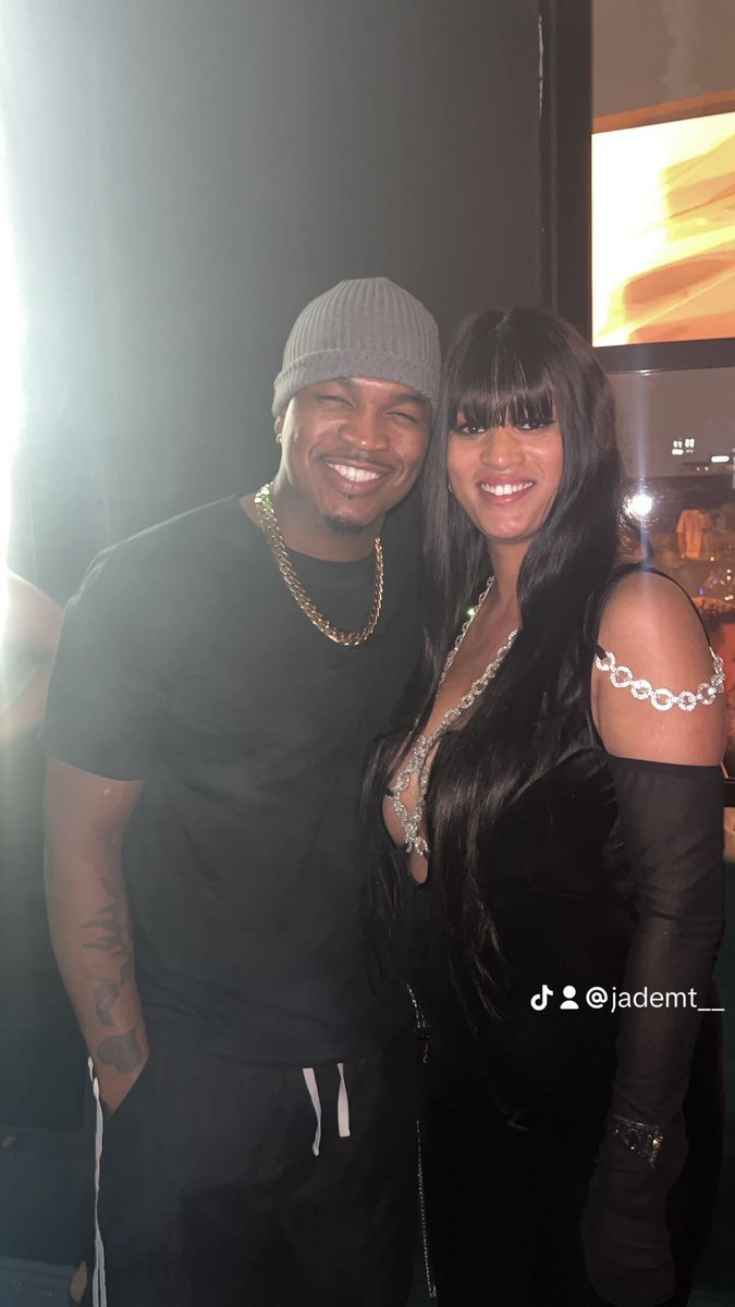 coco_jmt's tweet photo. Was lovely meeting you last night such a vibe @NeYoCompound ❤️🔥❤️ https://t.co/qUv6rLPXVJ