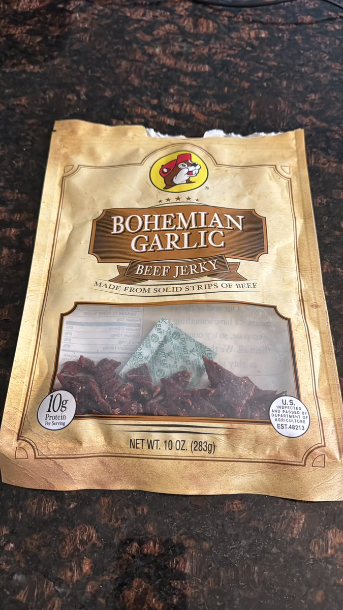 MegAggie12's tweet photo. On Wednesday afternoon (less than 3 full days ago) I bought a large bag of @bucees jerky; something I’ve been craving for some time. I left it on the counter unopened, only to wake up to this….. @tmilrealdeal and I had a good run. https://t.co/jy5YEDPo2k
