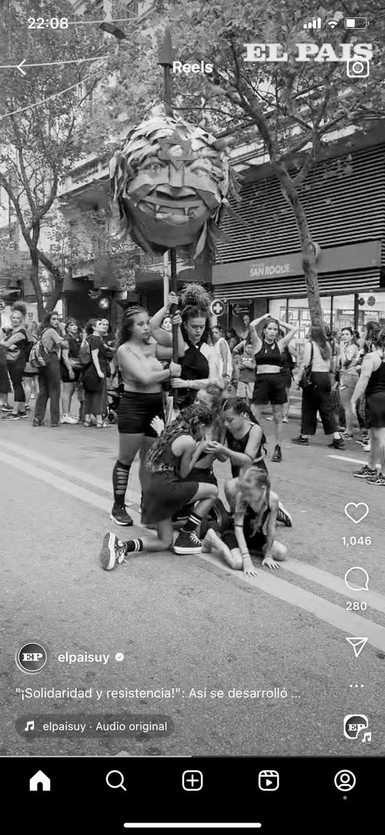 nachito4's tweet photo. Montevideo, 1933. ¿Y la consigna de no atrasar? #8deMarzo https://t.co/KDlrv30kAX