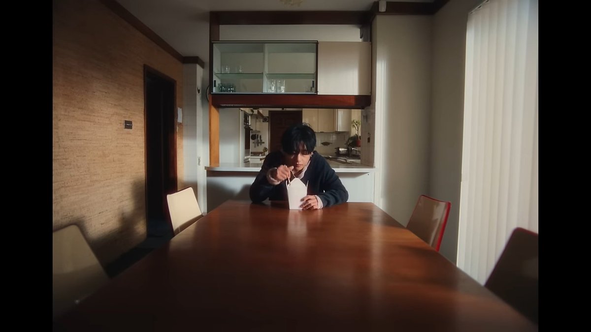 VGlobalUnion's tweet photo. FRIENDS BY V TEASER 1 is here for an exciting sneak peek into Kim Taehyung’s romantic new sound out next Friday!

♥︎ https://t.co/8s6NS6r8SX

#FRI_END_S_TeaserVer1 #V_FRIENDS https://t.co/khd2ESXv9d