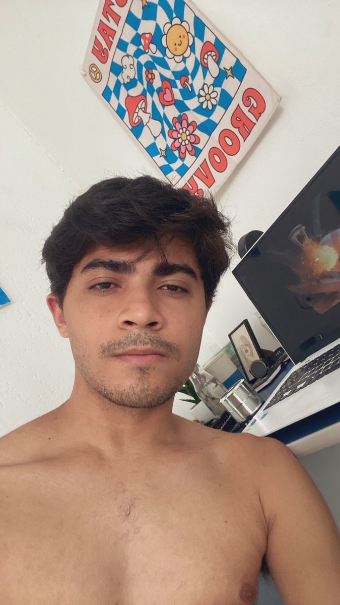 NatanPardim's tweet photo. Que ressaca https://t.co/ibeffY8UjA